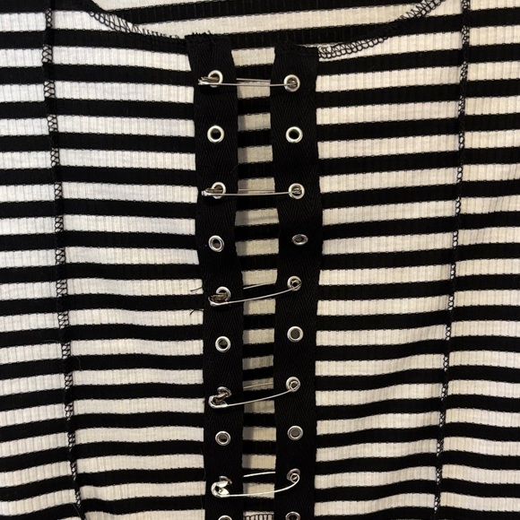 Windsor Black and White Striped Blouse - Picture 2 of 2